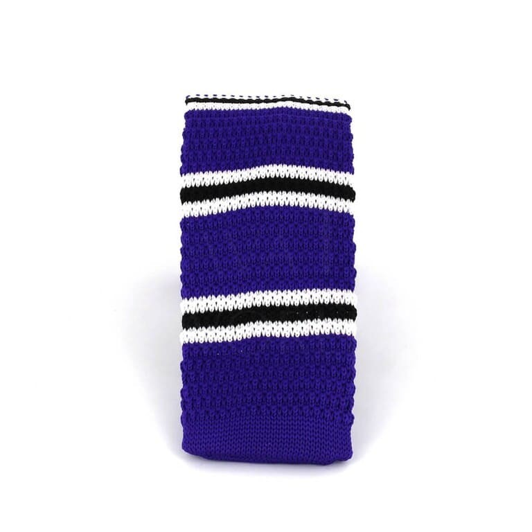 Corbata Punto Rayas Finas Morada