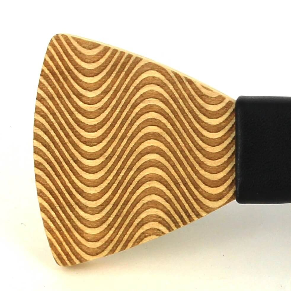 Pajarita Madera Ondas