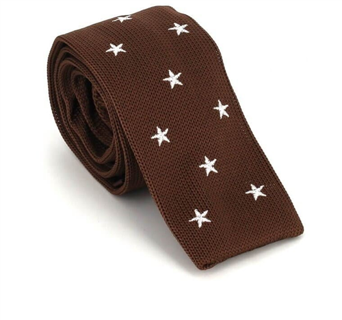 Cravatta a pois stelle marrone
