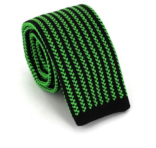 Cravatta a righe verticali verde e nera
