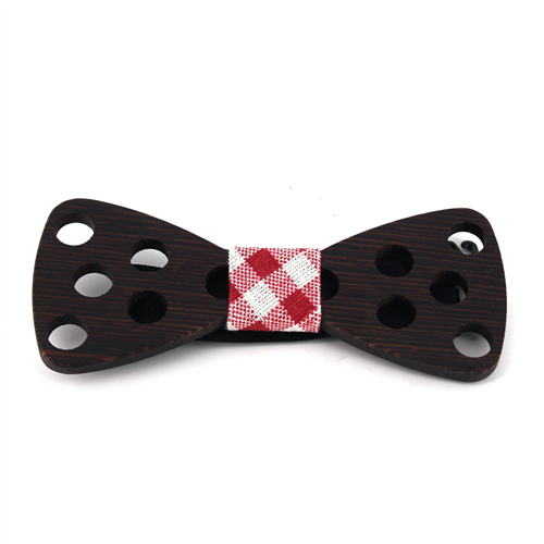 Papillon in Legno con Grandi Fori