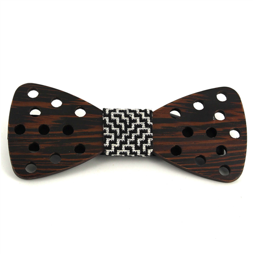 Papillon in Legno con Piccoli Fori