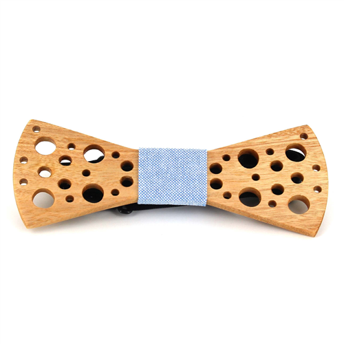 Papillon in Legno con Piccoli Fori