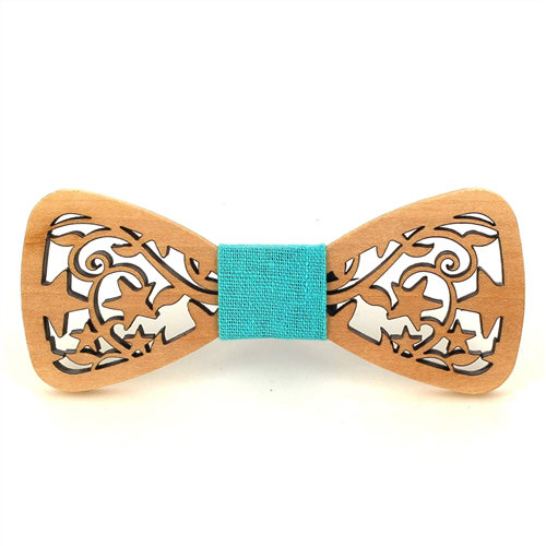 Papillon in Legno Intagliato con Disegni