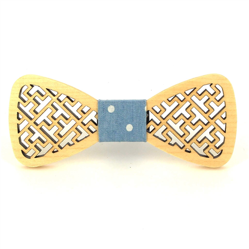 Papillon in Legno Intagliato con Disegni