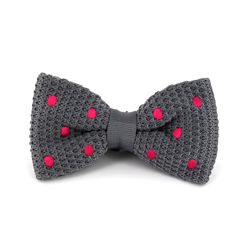 Papillon a pois grigi punti magenta