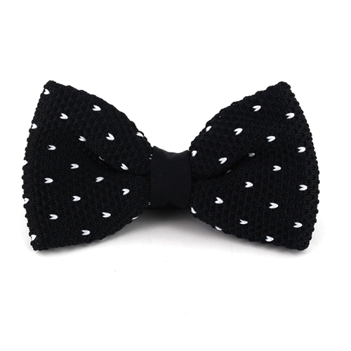 Papillon a pois nero con puntini bianchi