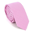 Cravatta a righe bianche e rosa
