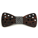 Papillon in Legno con Piccoli Fori