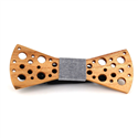 Papillon in Legno con Piccoli Fori