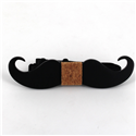 Papillon in Legno con Baffi